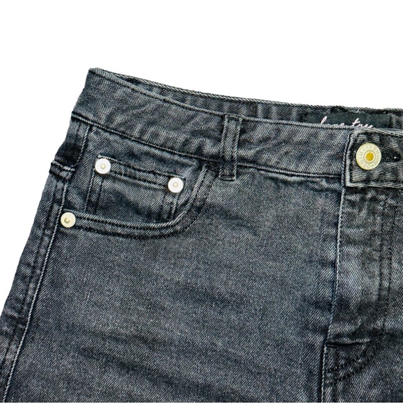 Love Tree Denim black high waist cheeky distressed shorts size Small✨ - Picture 3 of 7